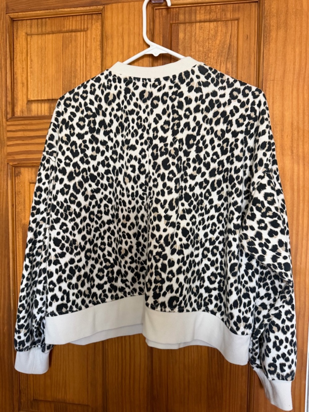 Old Navy half zip dolman Leopard Print Pullover - Picture 5 of 9